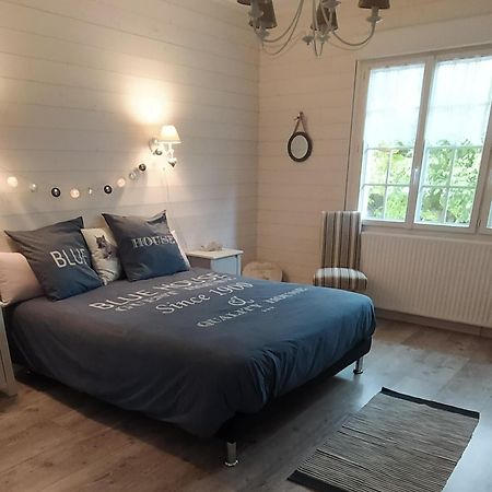 L'Ecureuil Gourmand, Chambre D'Hotes En Anjou Bleu Saint-Martin-du-Bois  Luaran gambar