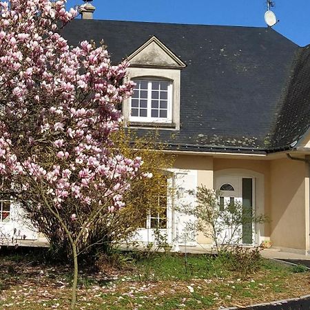 L'Ecureuil Gourmand, Chambre D'Hotes En Anjou Bleu Saint-Martin-du-Bois  Luaran gambar